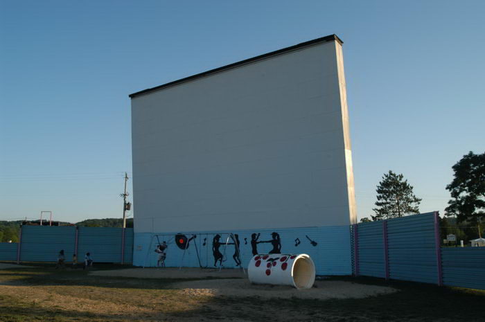 Cherry Bowl Drive-In Theatre - Aug 2003 (newer photo)